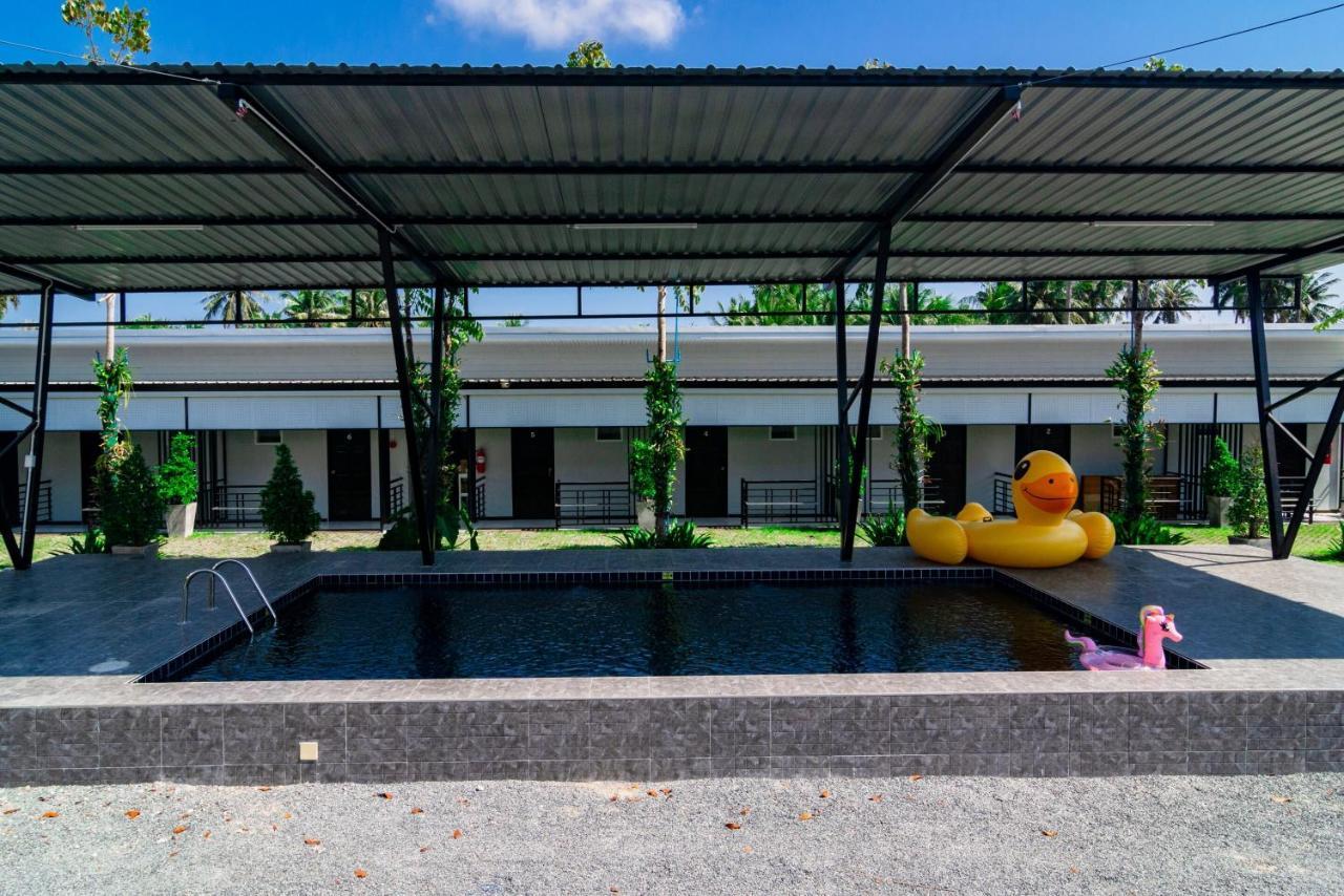 Oyo 533 Runya Poolvilla Prachuap Khiri Khan Extérieur photo