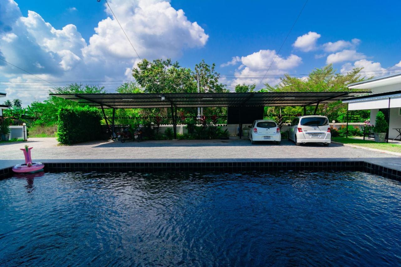 Oyo 533 Runya Poolvilla Prachuap Khiri Khan Extérieur photo