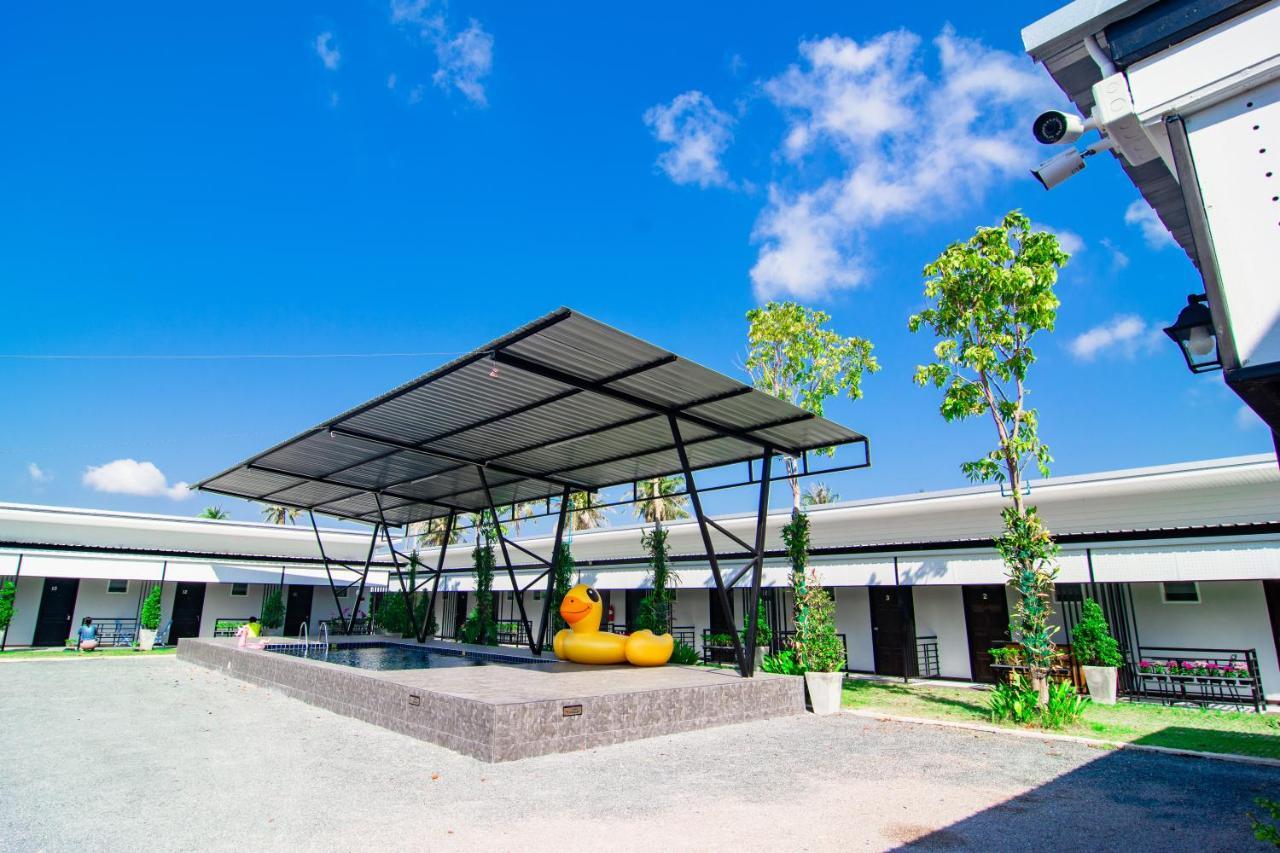 Oyo 533 Runya Poolvilla Prachuap Khiri Khan Extérieur photo